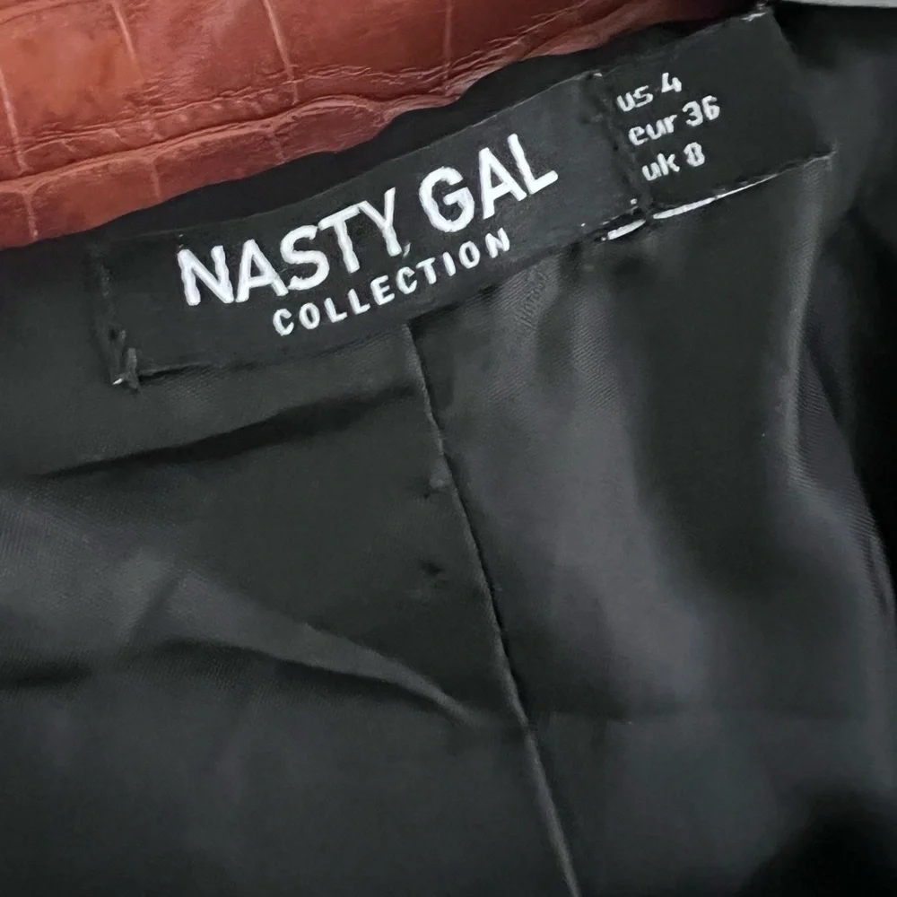 Nasty Gal Brown Oversized Faux Leather Croc Embossed Trench Coat XXL - Picture 10 of 12